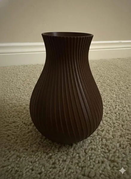 Elegant Ribbed Vase photo 6